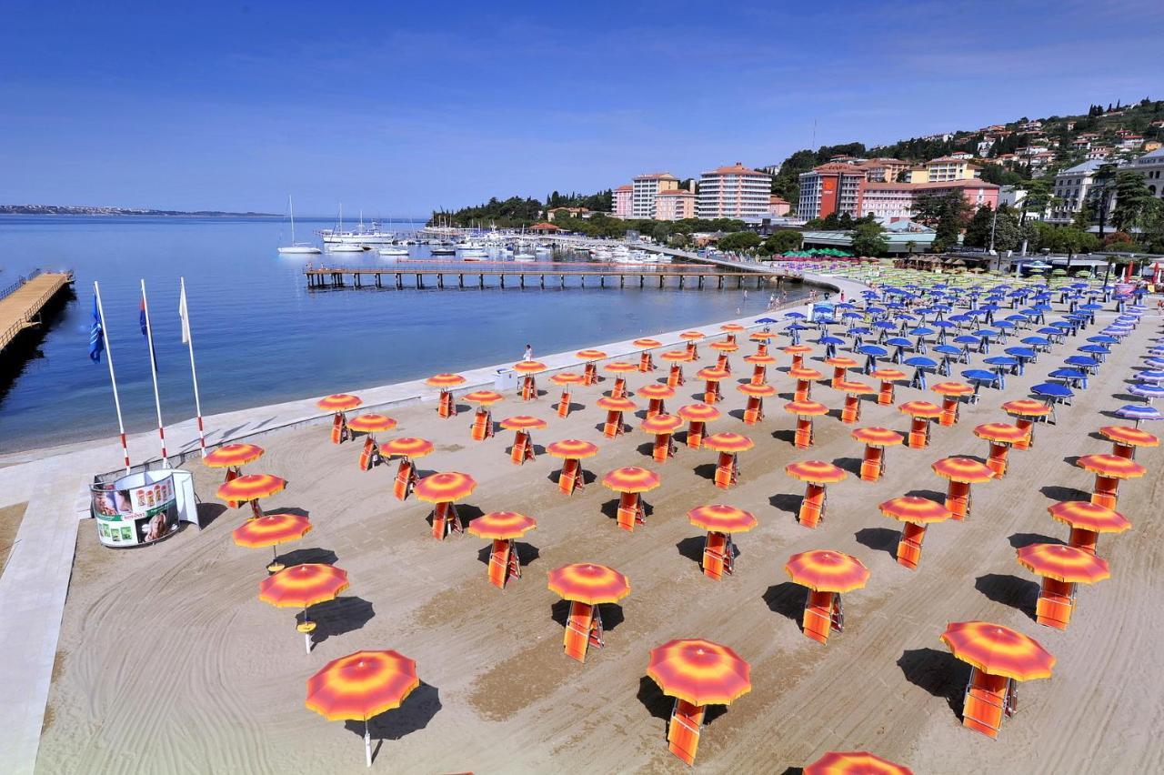 Blue Horizon Apartments Seca Portorož Buitenkant foto